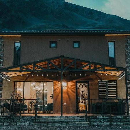 Holiday Home Kazbegi Eksteriør billede