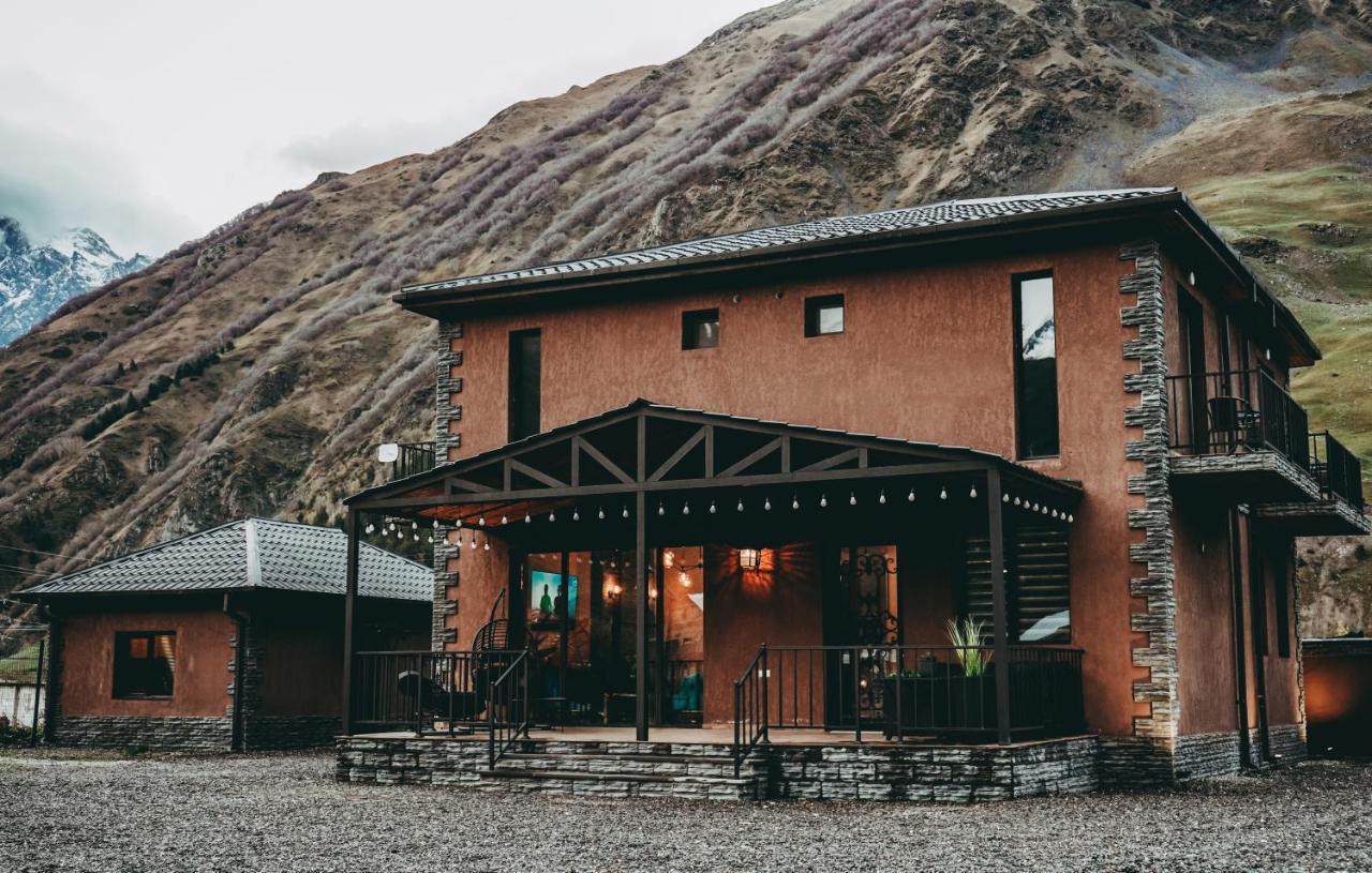 Holiday Home Kazbegi Eksteriør billede